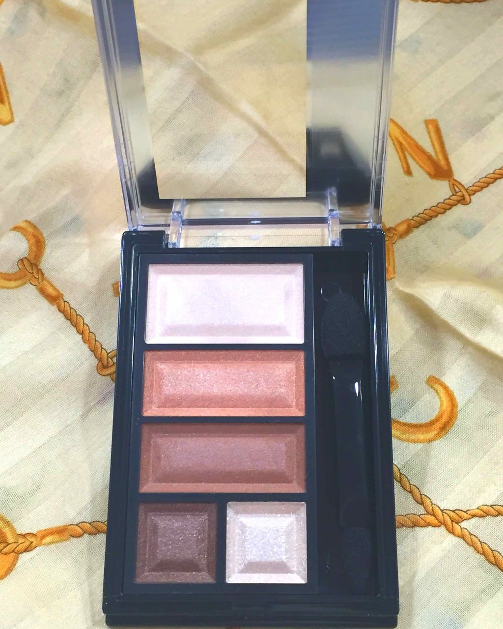 ショコラスウィート アイズ/リンメル ロンドン/アイシャドウパレットを使ったクチコミ(2枚目)