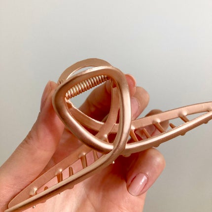 バンスクリップ/DAISO/ヘアアクセサリーを使ったクチコミ(4枚目)