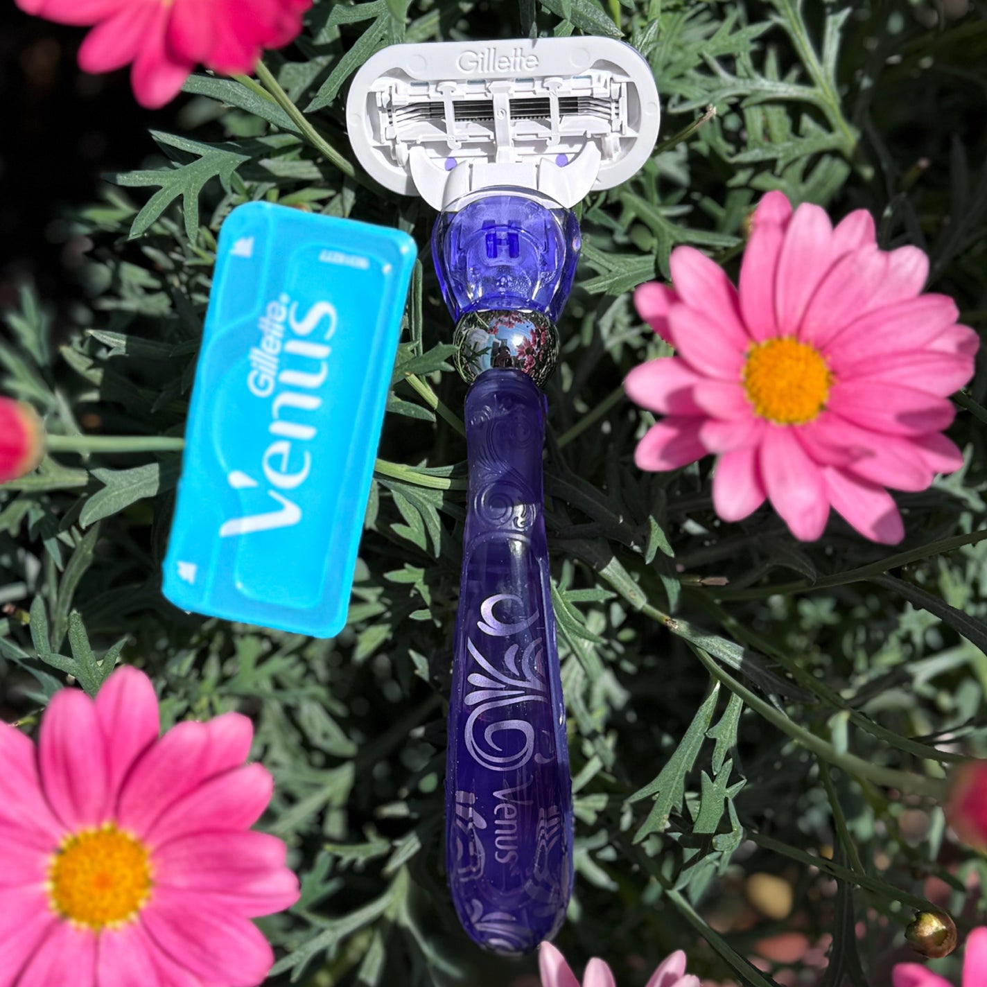 スワール 艶すべ肌/Gillette Venus/シェーバーを使ったクチコミ(2枚目)