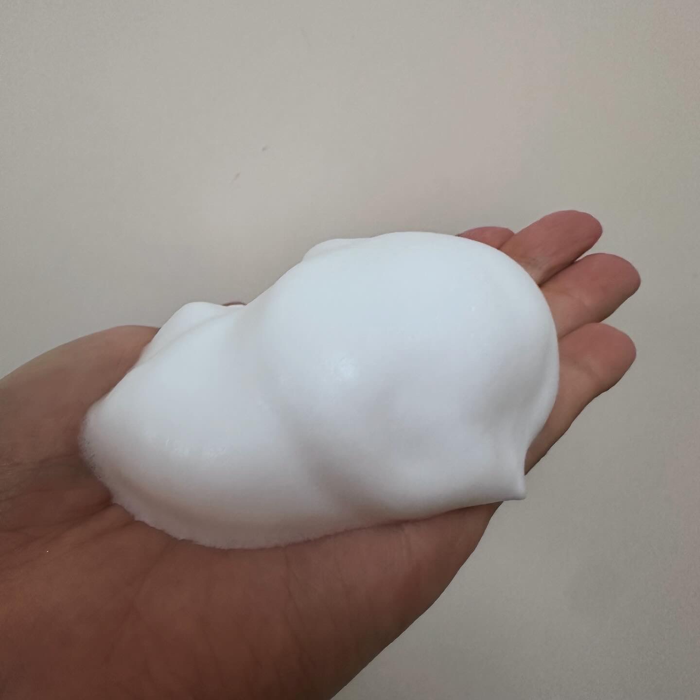 世界の果実 世界の果実 すっきり泡洗顔のクチコミ「.
\ 酵素･クレイの泡洗顔でスッキリ /
♥- - - - - - - - - - - - .....」（3枚目）