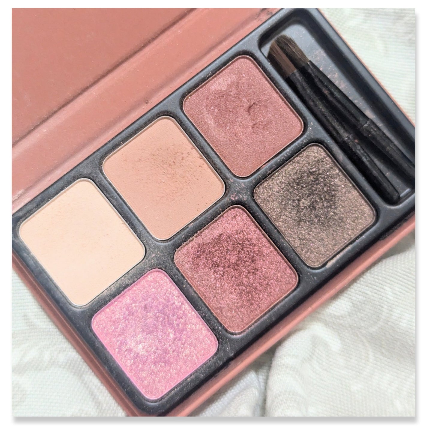 アイカラーパレット/heme/アイシャドウパレットを使ったクチコミ(3枚目)