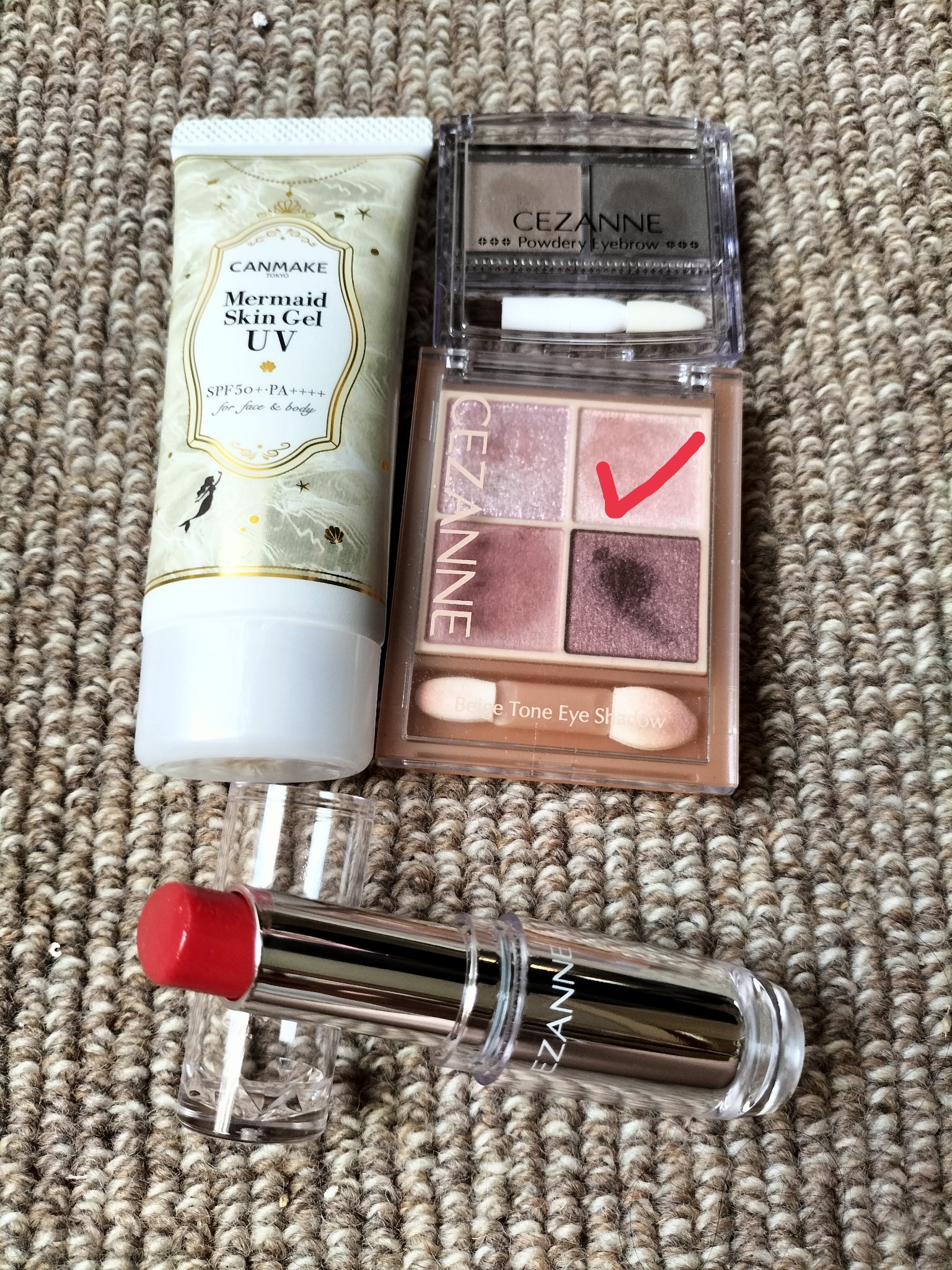 パウダリーアイブロウ/CEZANNE/パウダーアイブロウを使ったクチコミ（1枚目）