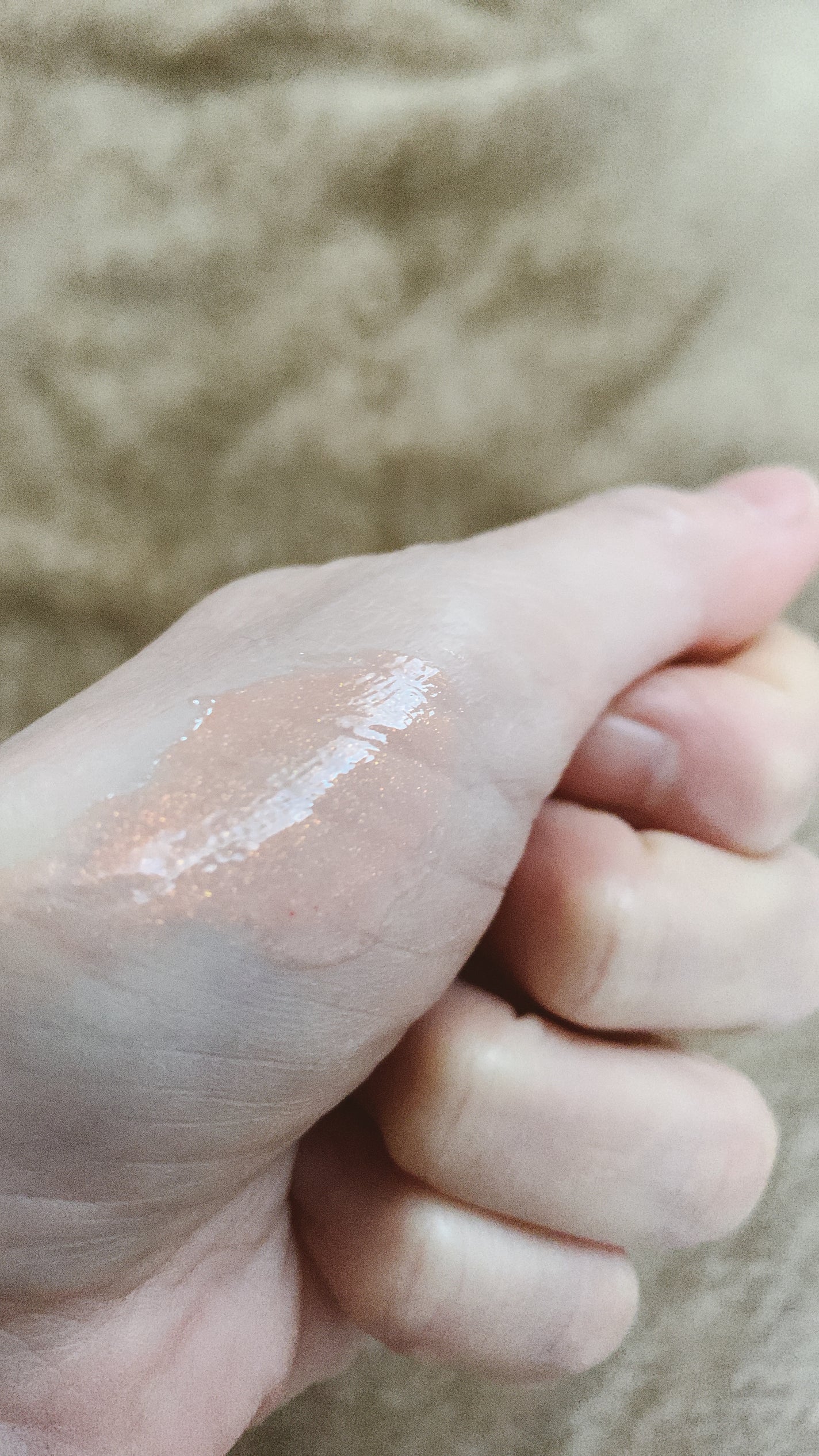 レーヴル サンティヤント/CHANEL/リップグロスを使ったクチコミ(4枚目)