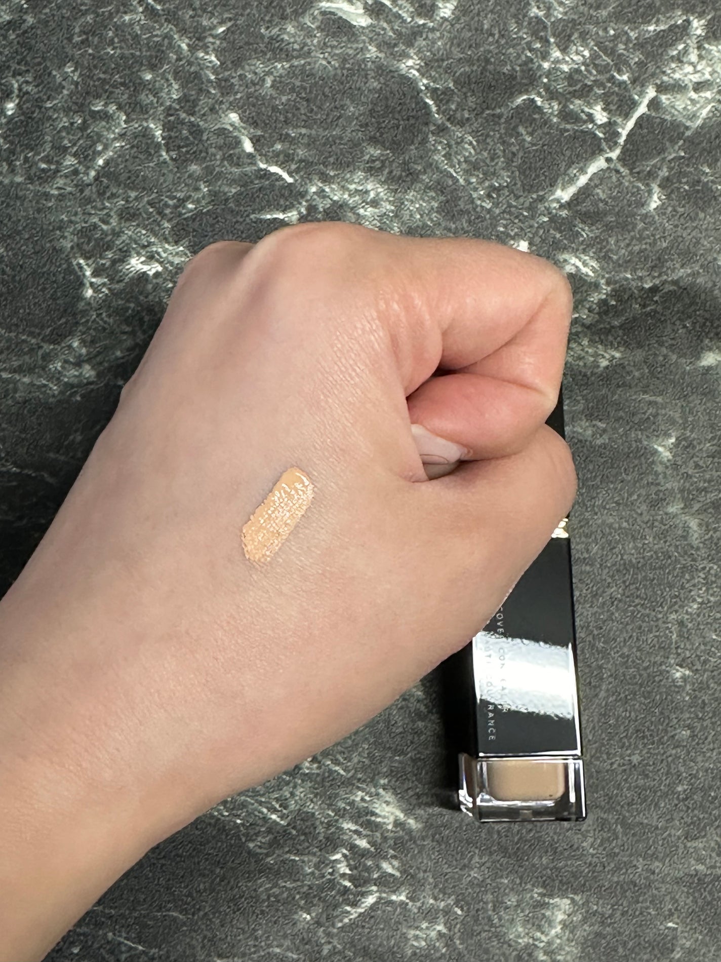 インテンス カバー コンシーラー/SUQQU/リキッドコンシーラーを使ったクチコミ(4枚目)