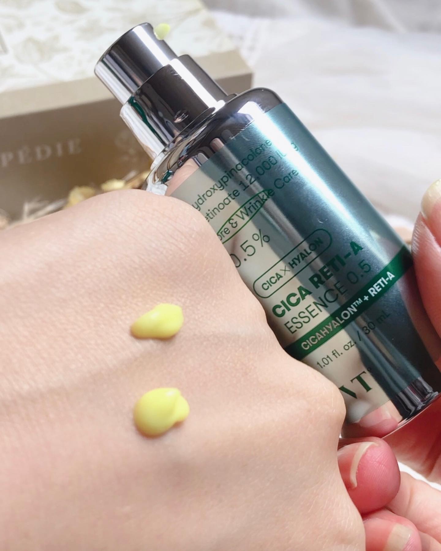 シカレチA エッセンス0.3/VT/美容液を使ったクチコミ（2枚目）