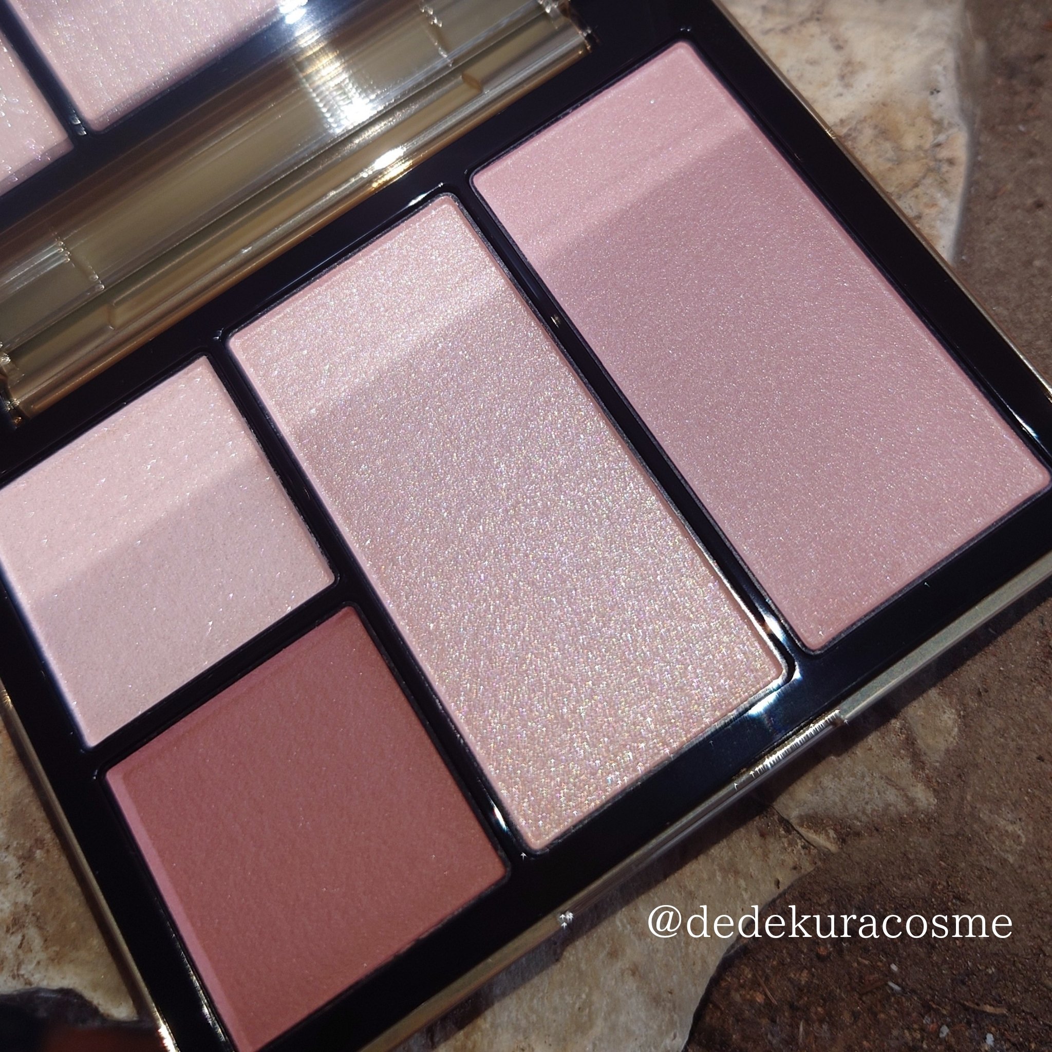 フェイス スタイリスト 04 Layered Of Romance/SNIDEL BEAUTY/アイシャドウパレットを使ったクチコミ（1枚目）