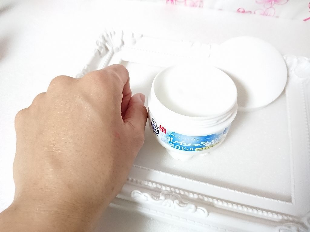 とろんと濃ジェル 薬用美白/なめらか本舗/オールインワン化粧品を使ったクチコミ（3枚目）