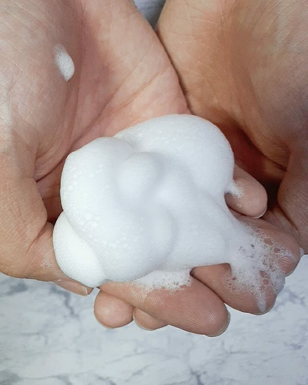 オーガニックスパークリングシャンプー/b.ris/市販シャンプーを使ったクチコミ(3枚目)