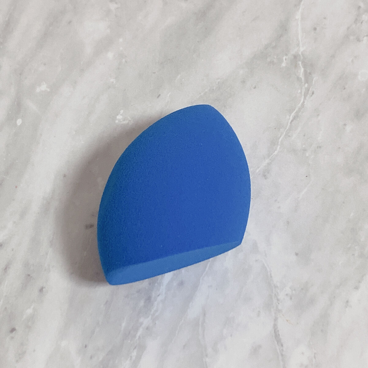 ウォータリーパフ 1個入り/fillimilli/パフ・スポンジを使ったクチコミ（1枚目）