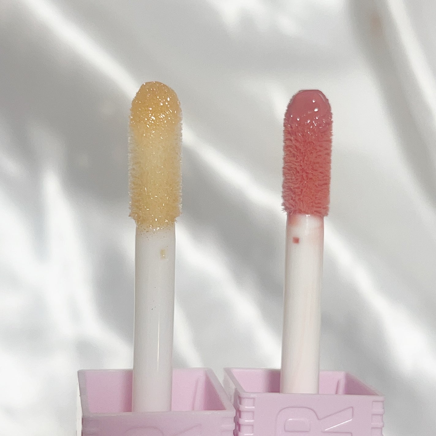 リフタープランプ/MAYBELLINE NEW YORK/リップグロスを使ったクチコミ(2枚目)