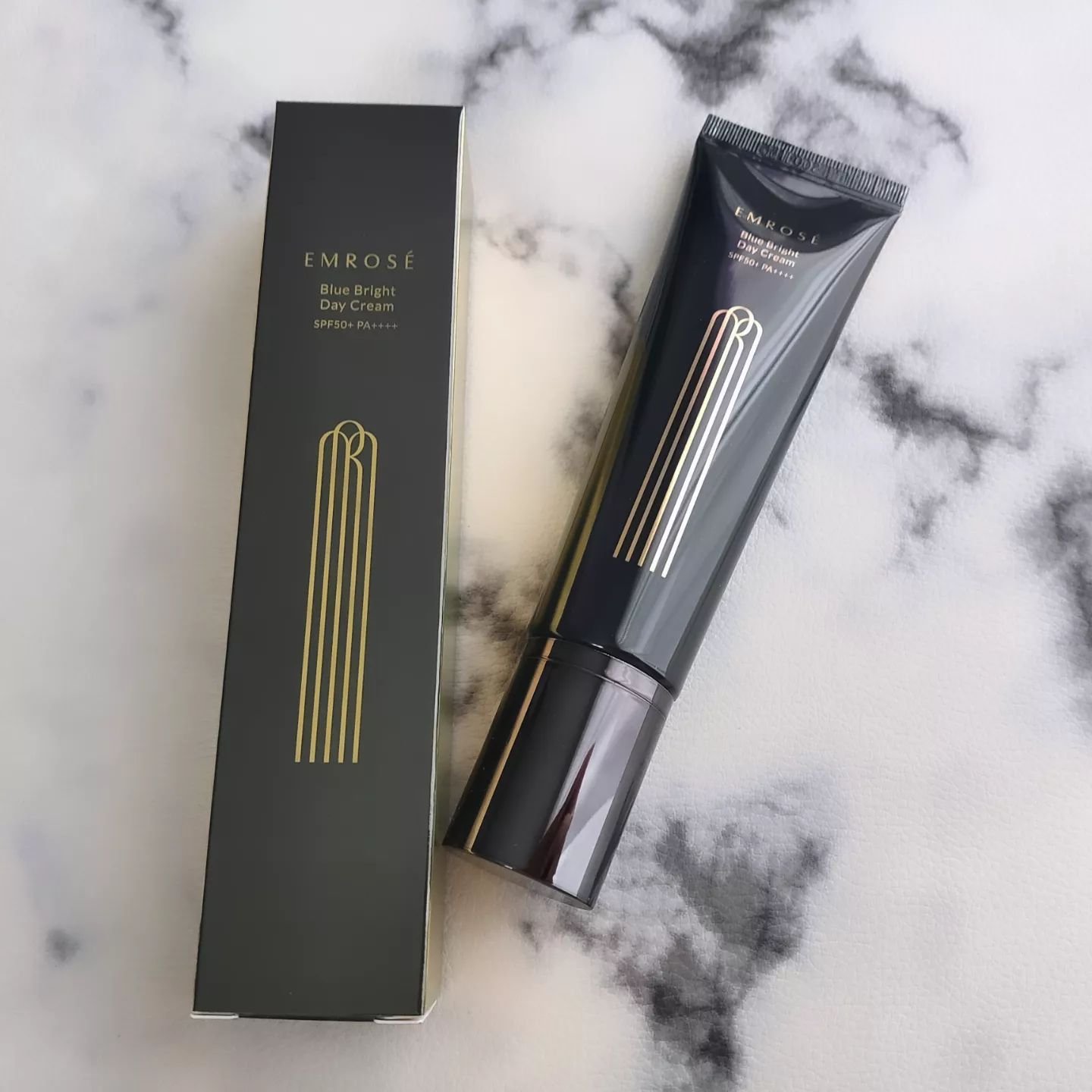 ブルーブライトデイクリーム/EMROSÉ/フェイスクリームを使ったクチコミ（2枚目）