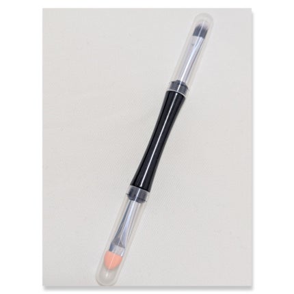 アイシャドウブラシ2typeキャップ付/セリア/メイクアップキットを使ったクチコミ(2枚目)