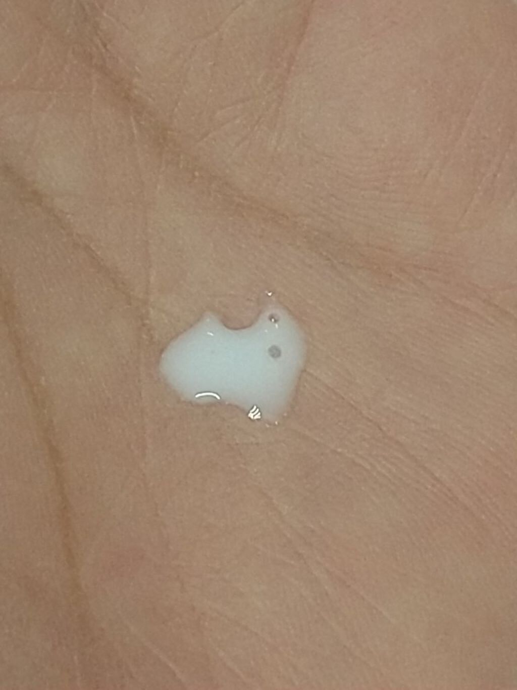 ミネラルリキッドリー ファンデーション SPF22 PA++/MiMC/リキッドファンデーションを使ったクチコミ(6枚目)