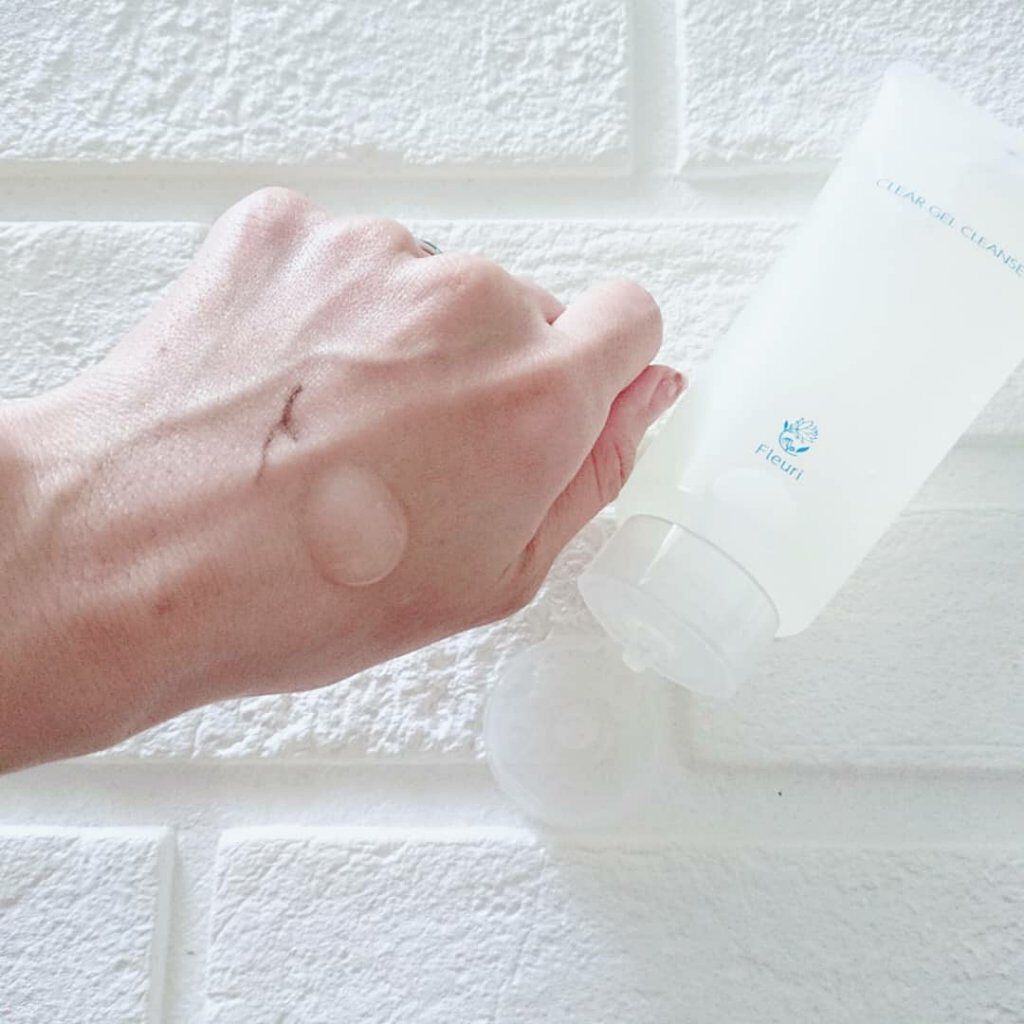 クリアゲルクレンズ/Fleuri(フルリ)/クレンジングジェルを使ったクチコミ(2枚目)