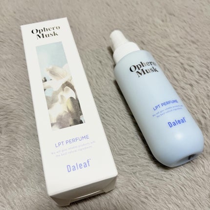パフュームヘアパックインミスト Ophero Musk/Daleaf/アウトバストリートメントを使ったクチコミ(1枚目)