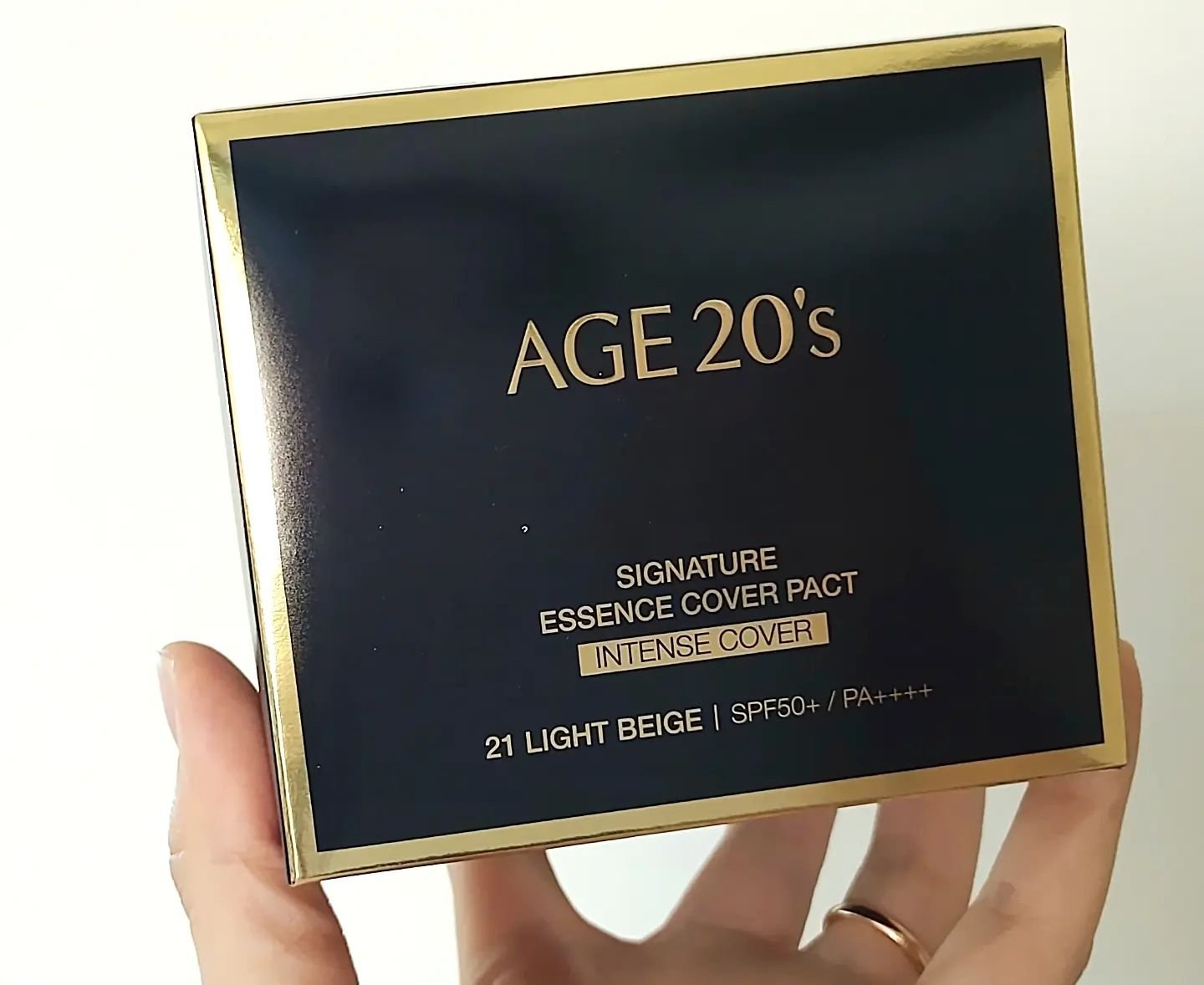 SIGNATURE ESSENCE COVER PACT　/AGE20’s/クリーム・エマルジョンファンデーションを使ったクチコミ（2枚目）