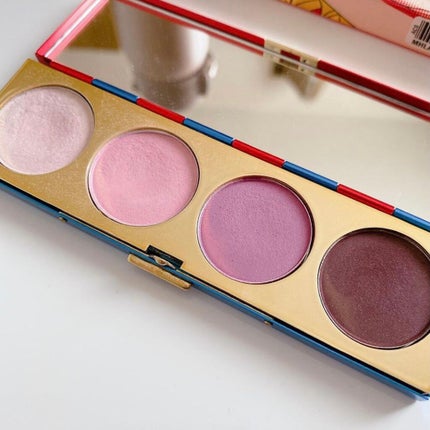 ワンダー ウーマン メイクアップ バッグ/M・A・C/化粧ポーチを使ったクチコミ(3枚目)