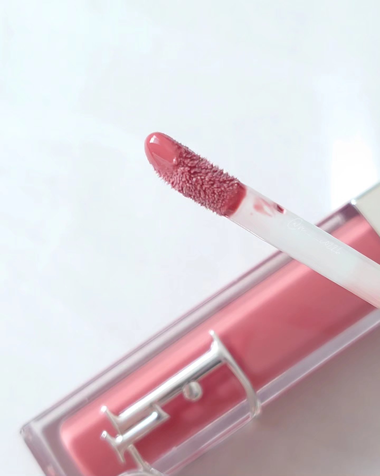 ディオール アディクト リップ マキシマイザー/Dior/リップグロスを使ったクチコミ（2枚目）