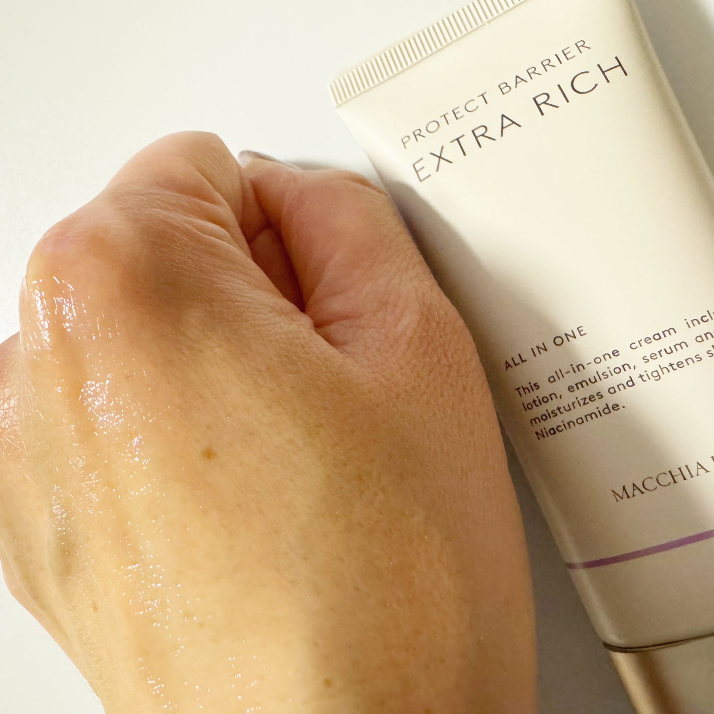 薬用プロテクトバリアエクストラリッチ/Macchia Label/化粧下地を使ったクチコミ(6枚目)