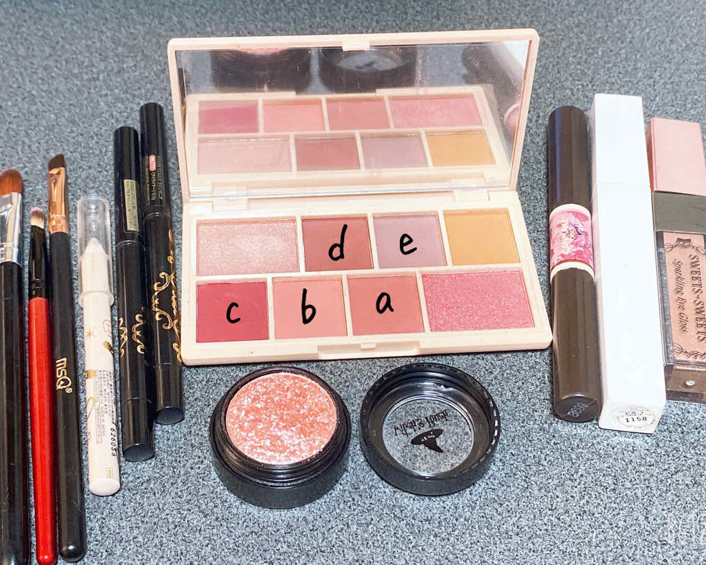 スパークリングアイグロス/スウィーツ スウィーツ/リキッドアイシャドウを使ったクチコミ（2枚目）