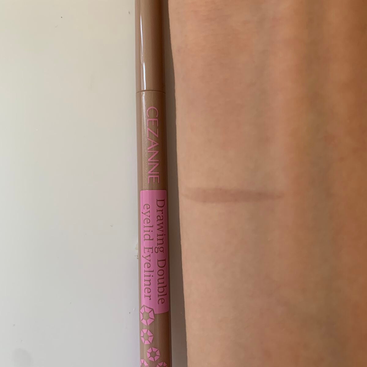 描くふたえアイライナー/CEZANNE/リキッドアイライナーを使ったクチコミ(3枚目)