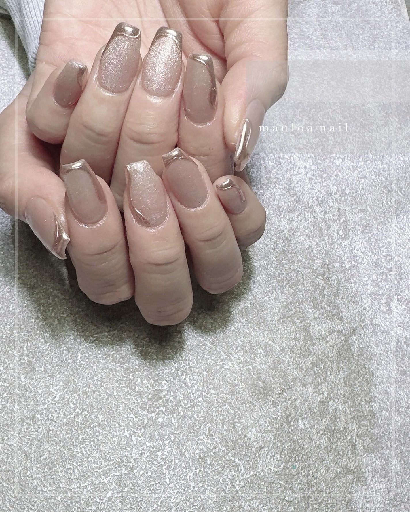 mauloa_nail on LIPS 「・マグネットミラーフレンチ👀♡ありがとうございます🥰・ネイルや..」(1枚目)