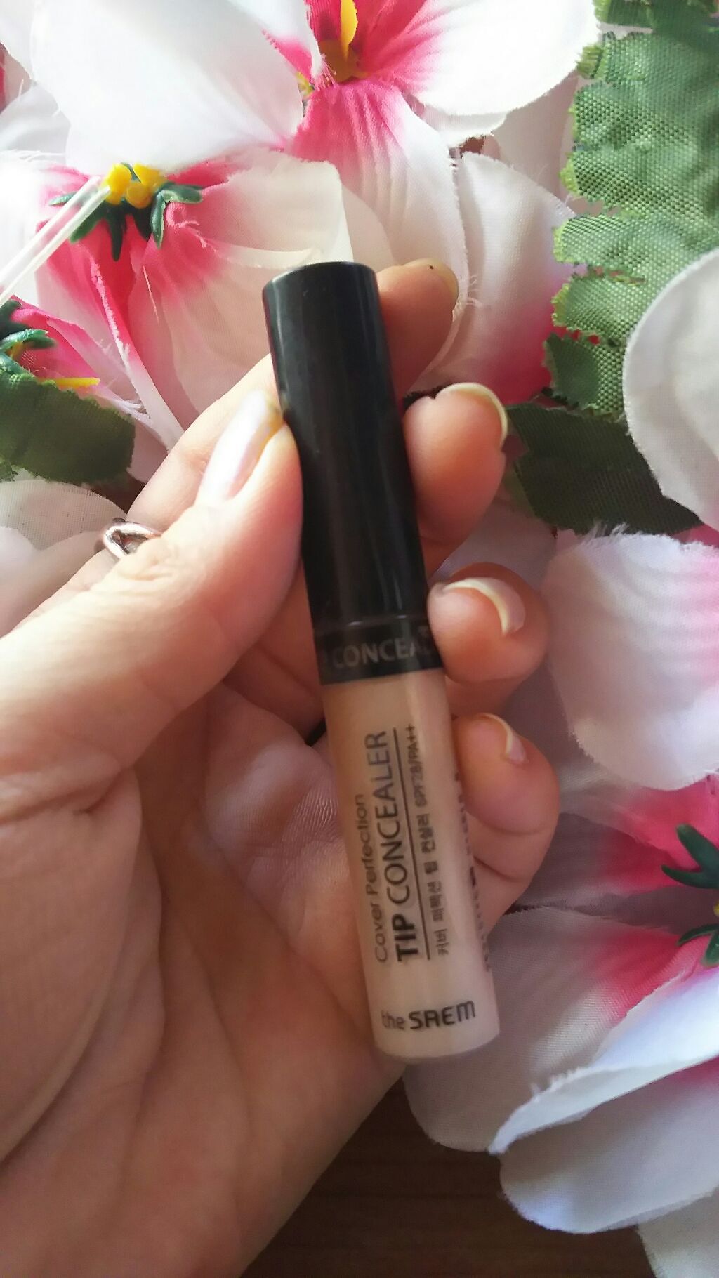 カバーパーフェクション チップコンシーラー/the SAEM/リキッドコンシーラーを使ったクチコミ（2枚目）