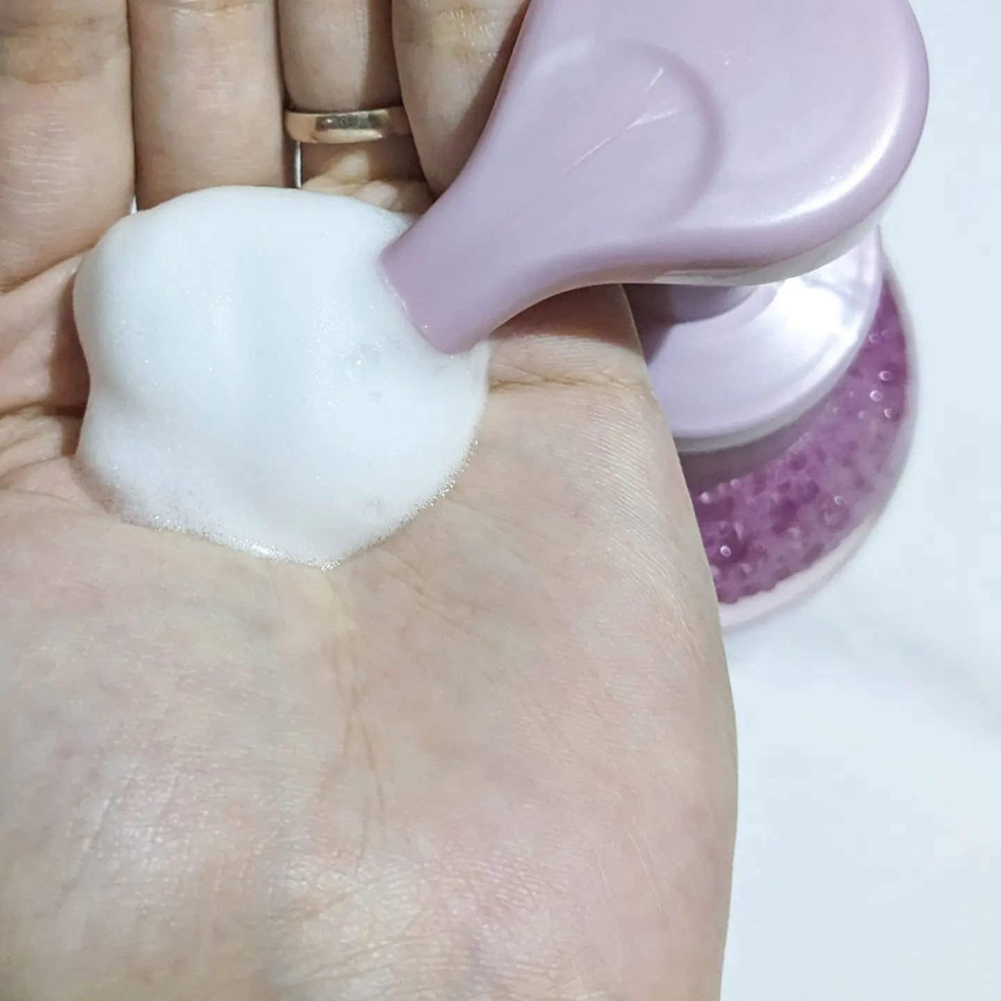 モイスト泡シャンプー〈フローラルムスクの香り〉/SGNI/市販シャンプーを使ったクチコミ（3枚目）