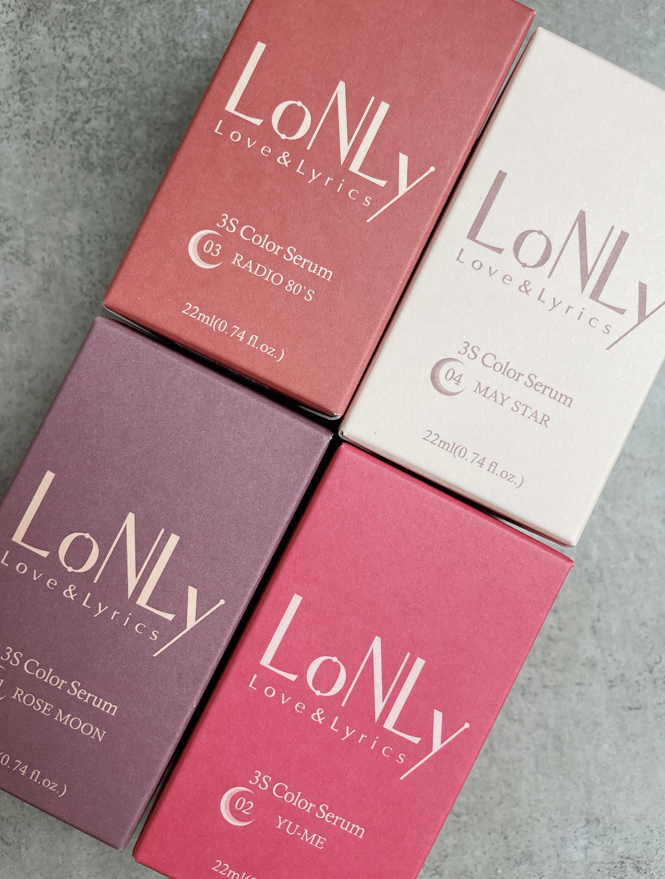 LoNLy
3Sカラーセラム

スキンケアとカラーメイクを同時にできるリキッドチーク💗シルク成分配合の水分感たっぷりテクスチャーで乾燥肌をナチュラルツヤ肌に✨ 水彩画のような発色でパーソナルカラーに合わせてカラーを選択できます。唇にも◎
