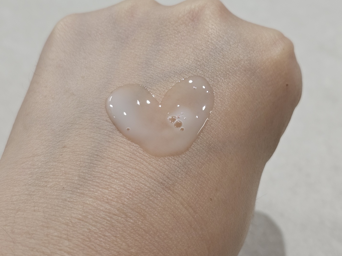 復活草ビフィダセラムファーミングドロップ/Abib /美容液を使ったクチコミ（3枚目）