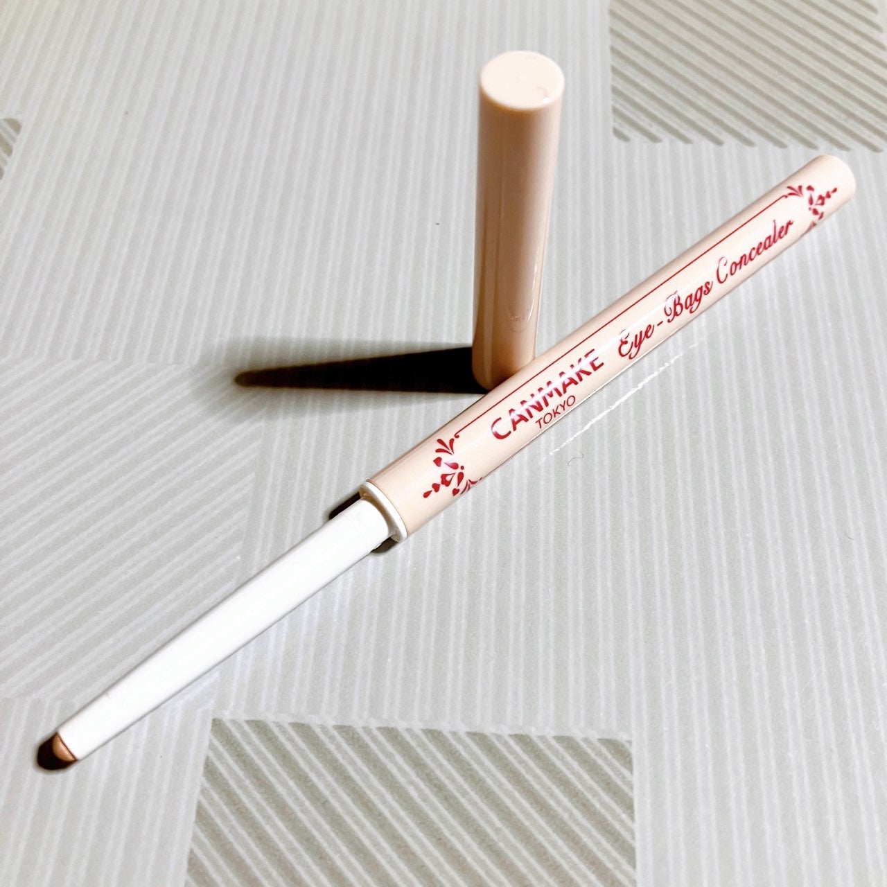 アイバッグコンシーラー/キャンメイク/ペンシルコンシーラーを使ったクチコミ(5枚目)