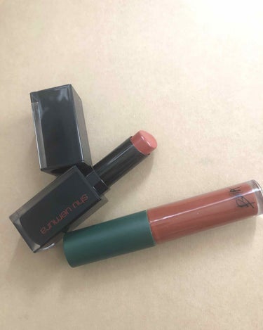 ルージュ アンリミテッド アンプリファイド マット＜2019年クリスマスコフレ限定＞/shu uemura/口紅を使ったクチコミ（1枚目）