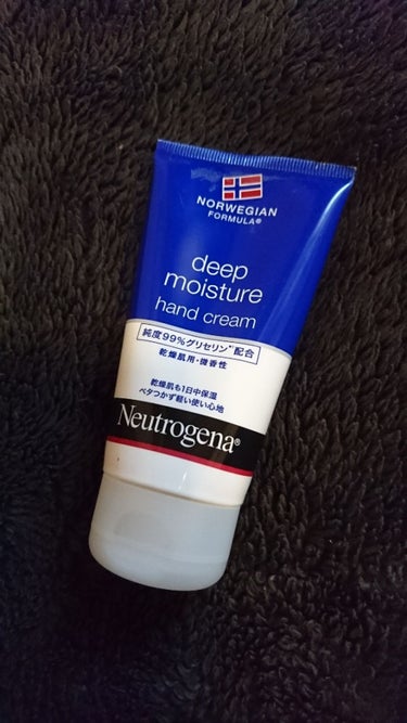 ノルウェー フォーミュラ ディープモイスチャー ハンドクリーム/Neutrogena/ハンドクリームを使ったクチコミ（1枚目）