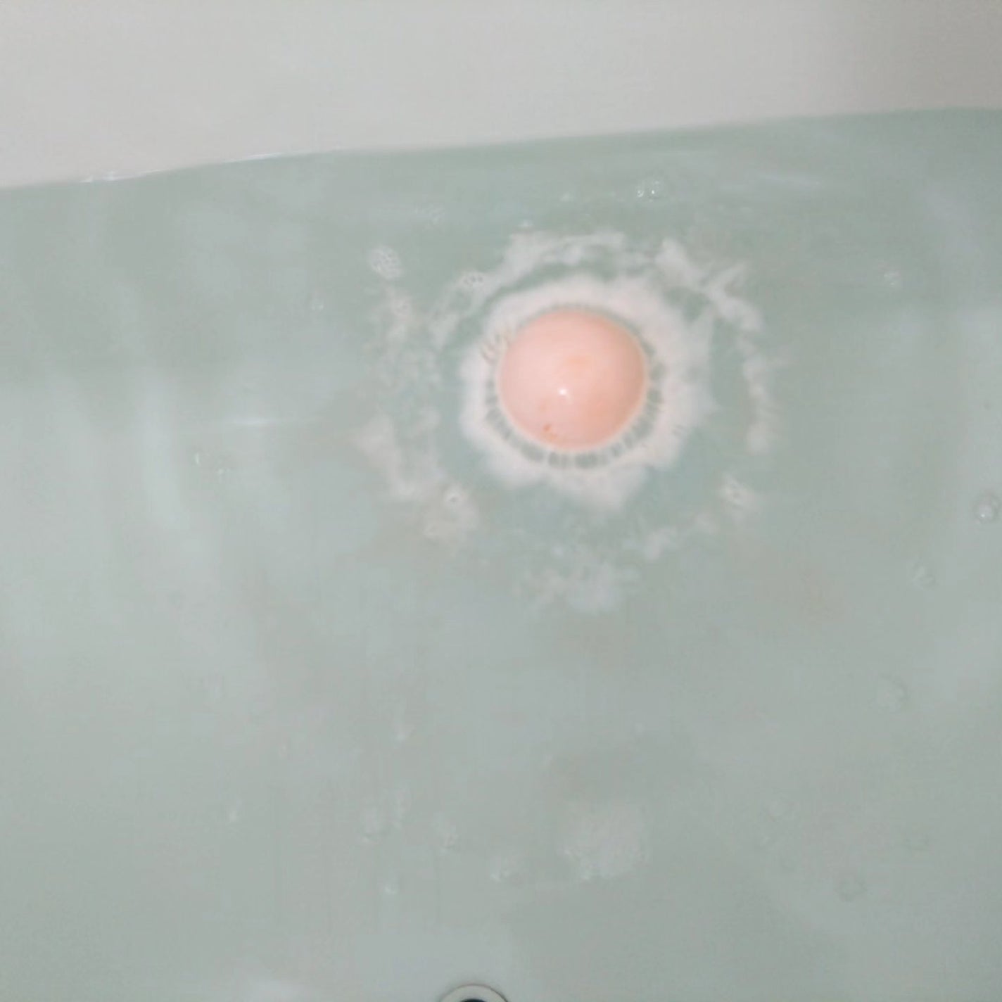 レリシア バスボム〈入浴剤〉bm1/Relysia/バスグッズを使ったクチコミ(8枚目)