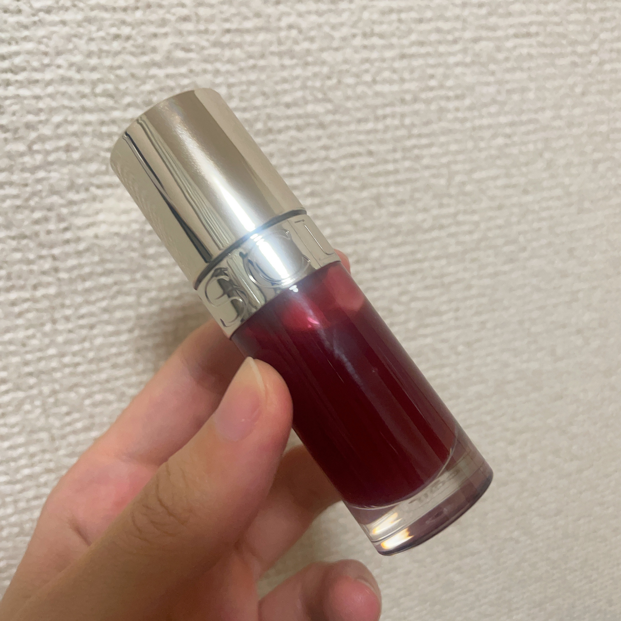 リップコンフォートオイル 03 チェリー/CLARINS/リップグロスを使ったクチコミ（1枚目）