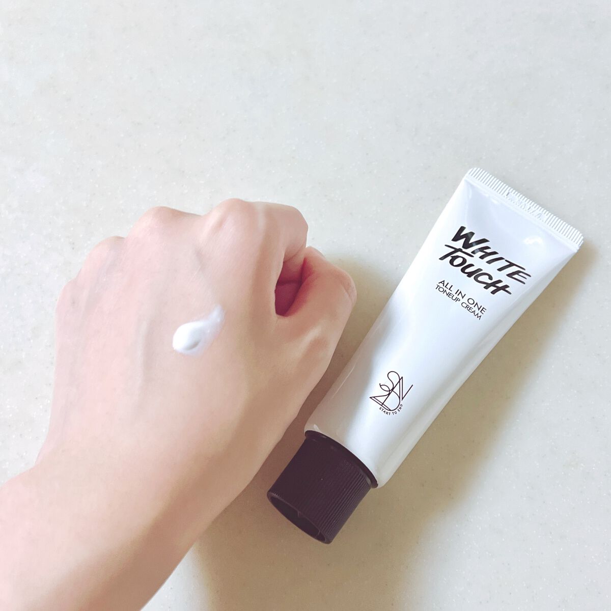 エスツーエンディー トーンアップクリーム/S2ND/化粧下地を使ったクチコミ（2枚目）