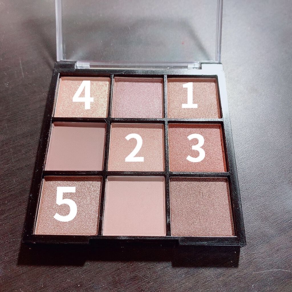 UR GLAM　BLOOMING EYE COLOR PALETTE/U R GLAM/アイシャドウパレットを使ったクチコミ（2枚目）
