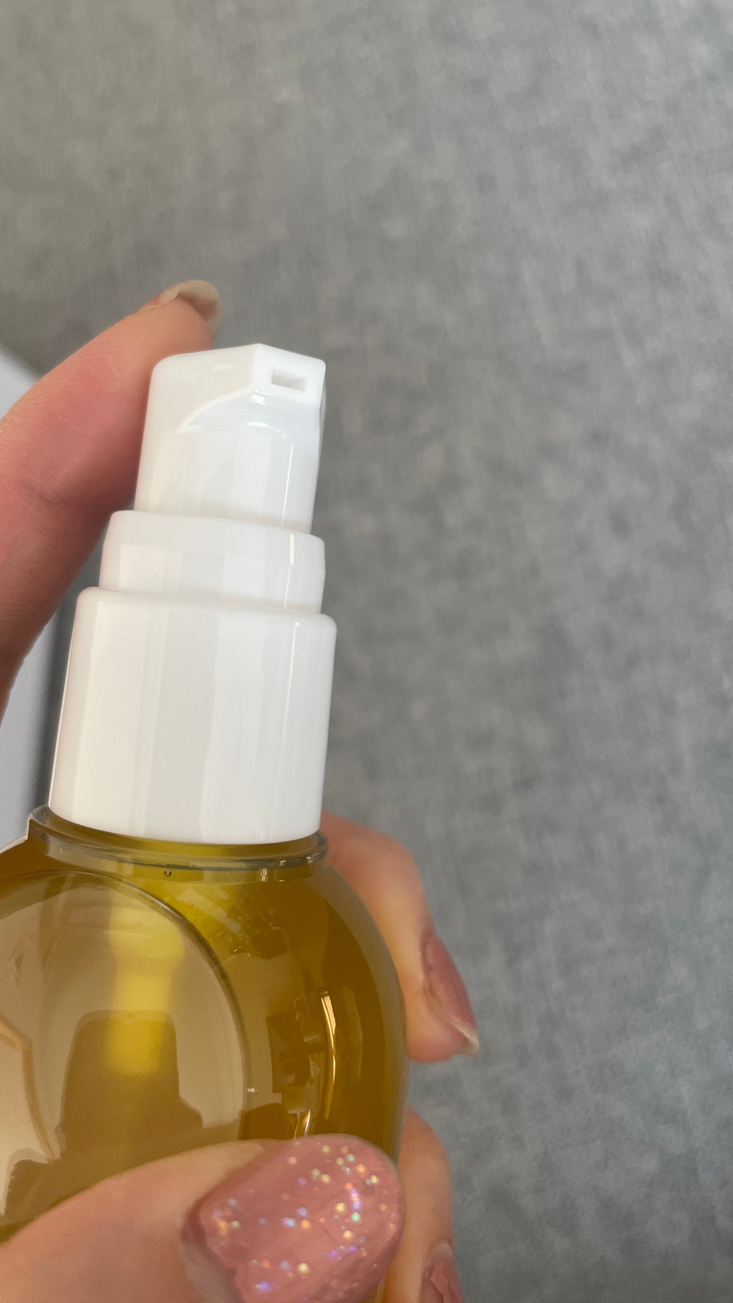 DUAL ESSENCE HAIR OIL/VIR TOKYO/ヘアオイルを使ったクチコミ(2枚目)