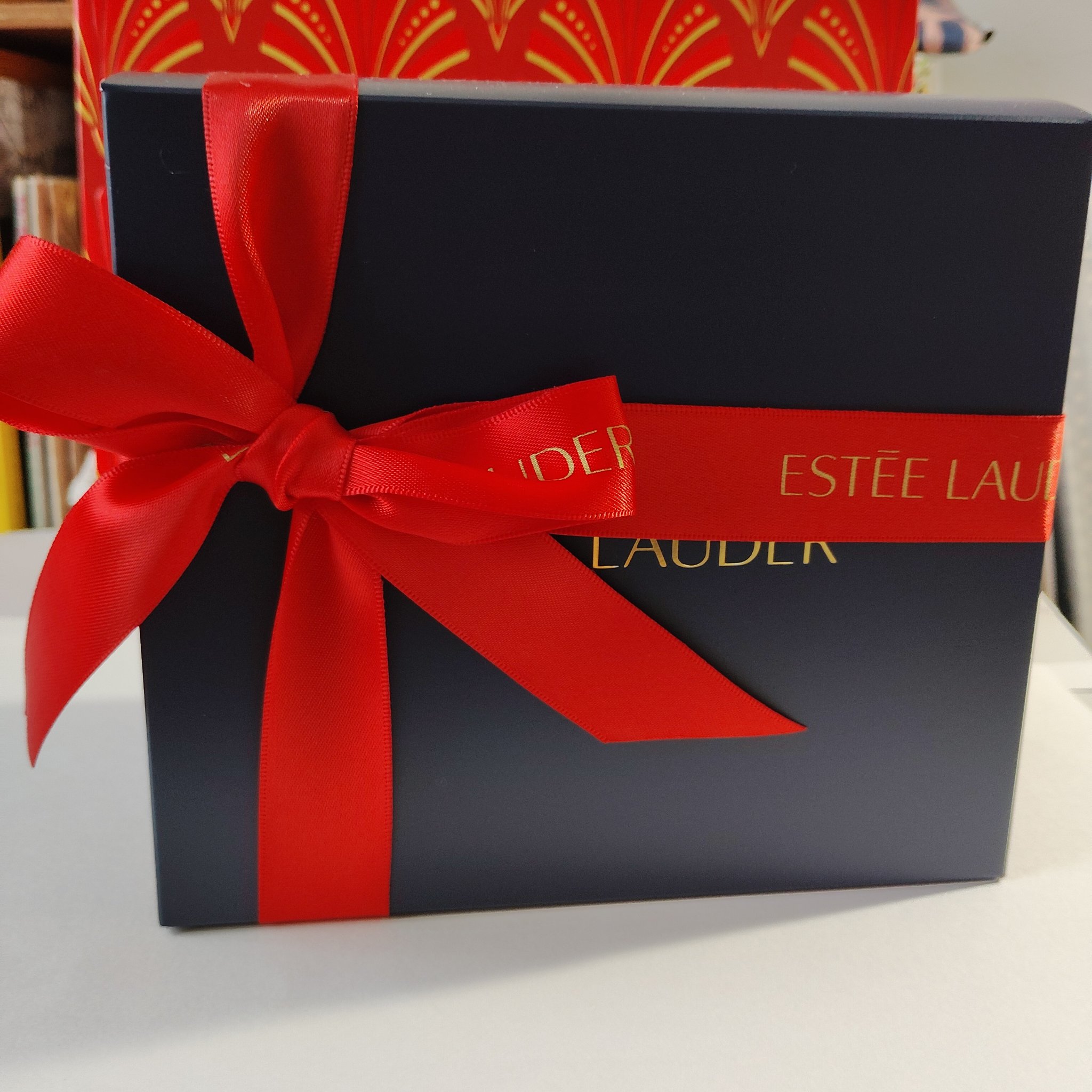 グッド アズ ゴールド 2024/ESTEE LAUDER/その他キットセットを使ったクチコミ（2枚目）