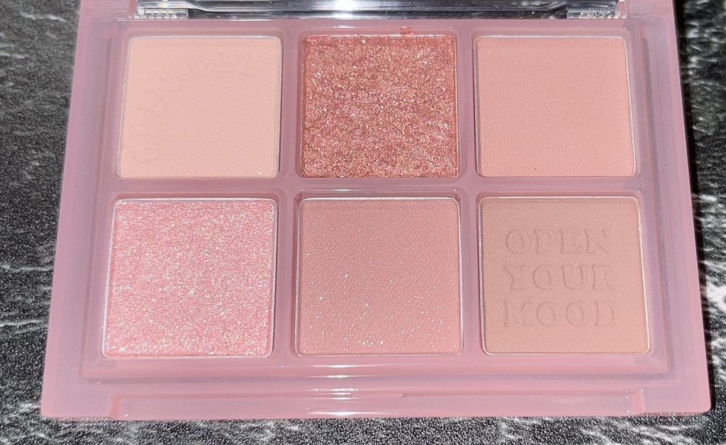 ザショッキングスピンオフパレット/TONYMOLY/アイシャドウパレットを使ったクチコミ(3枚目)