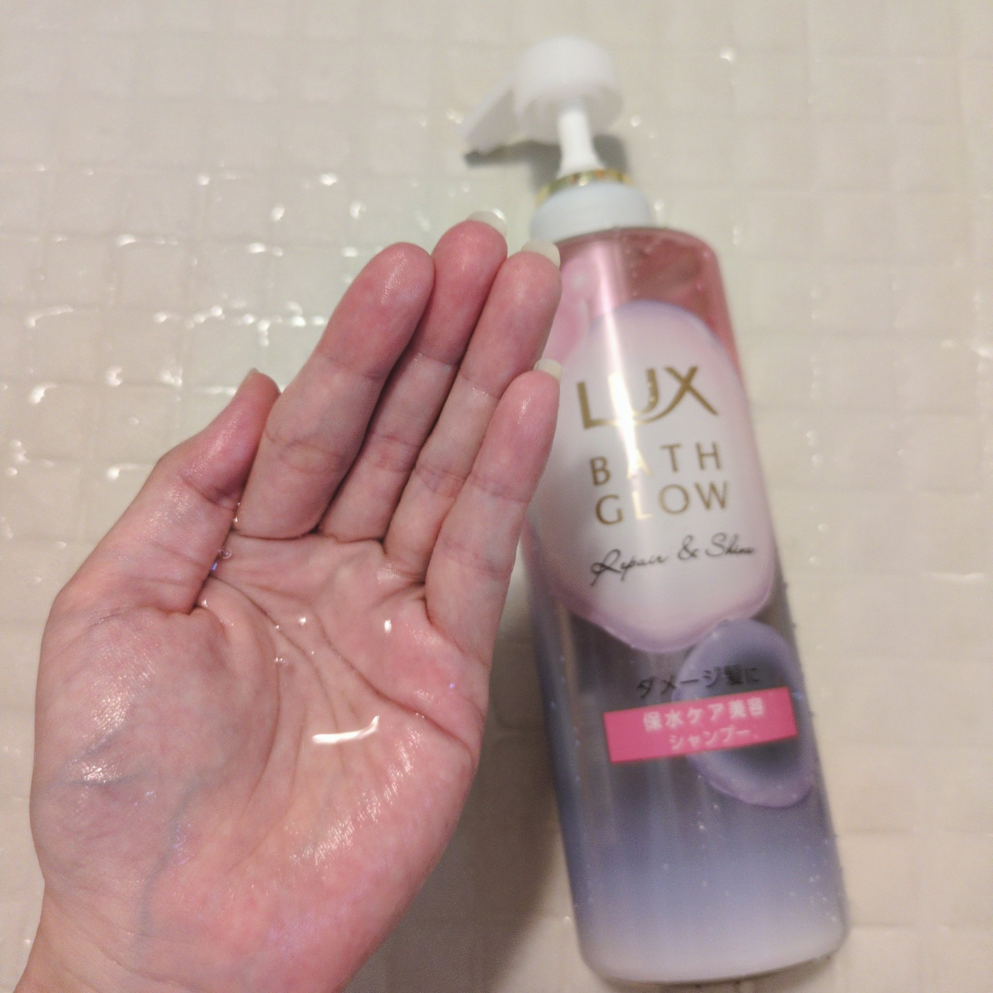 ラックス バスグロウ リペア＆シャイン ヘアブースター/LUX/洗い流すヘアトリートメントを使ったクチコミ（2枚目）