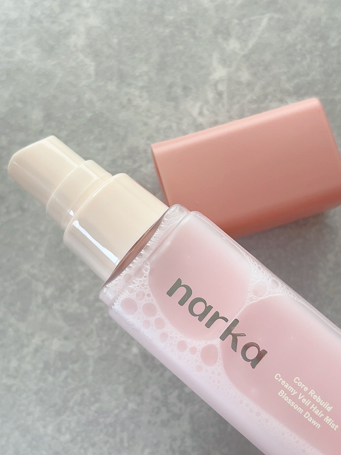 クリーミーベールヘアミスト ブロッサムダン/narka/ヘアミストを使ったクチコミ(1枚目)