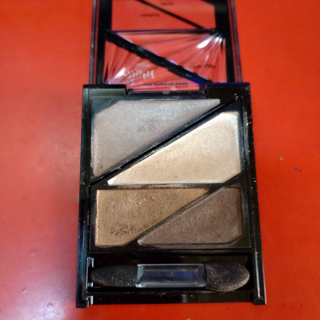 ダークナイトグロウ/KATE/アイシャドウパレットを使ったクチコミ(2枚目)