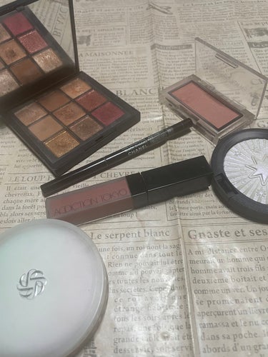 サマーソルスティス アイシャドーパレット/NARS/パウダーアイシャドウを使ったクチコミ（1枚目）