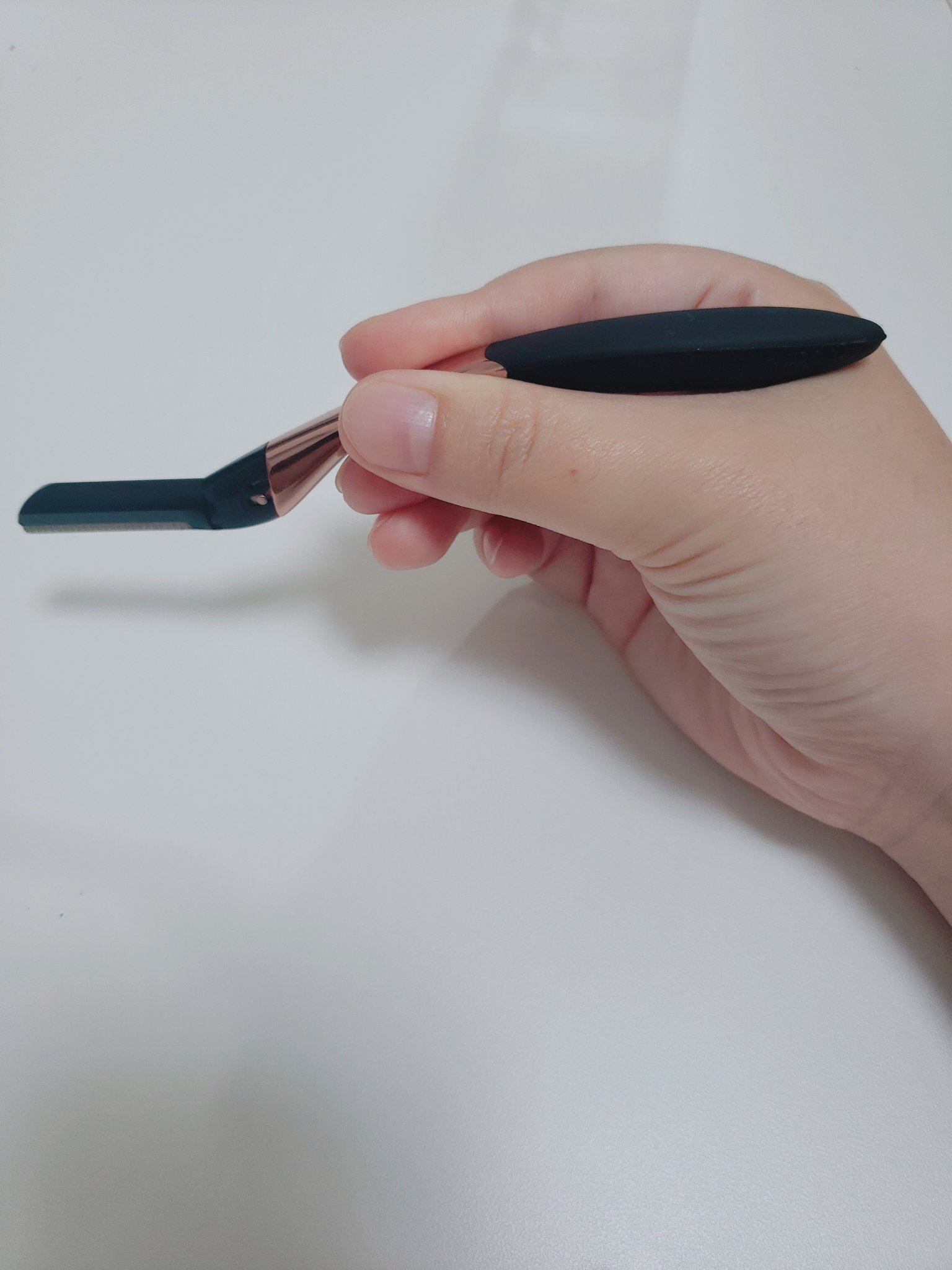 サロンプラス トーンアップ フェイススムーサー ホルダー（刃付き）/サロンプラス/シェーバーを使ったクチコミ（2枚目）