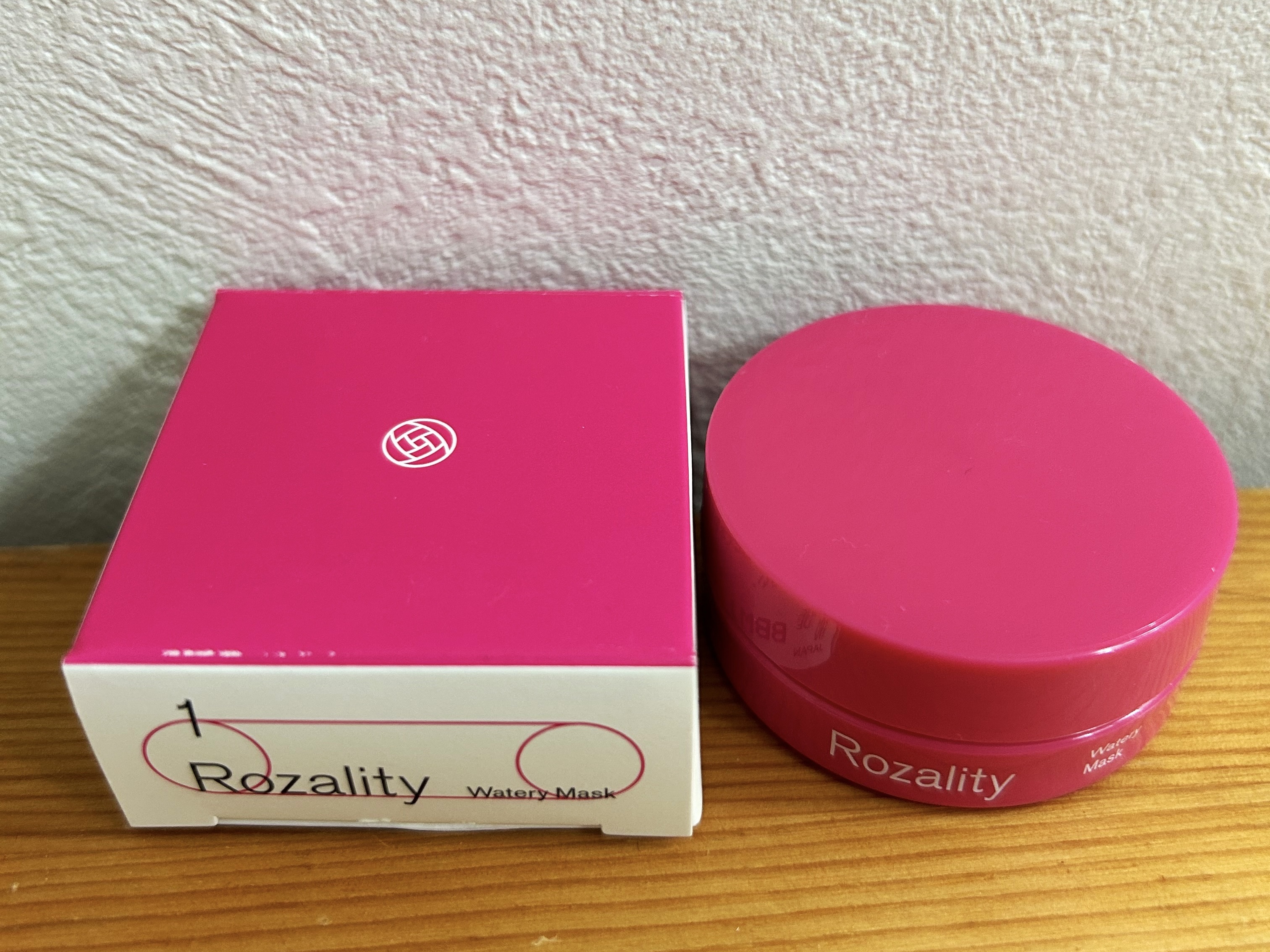 ロザリティ ウォータリーマスク ミニ10g/SISI/フェイスクリームを使ったクチコミ（1枚目）