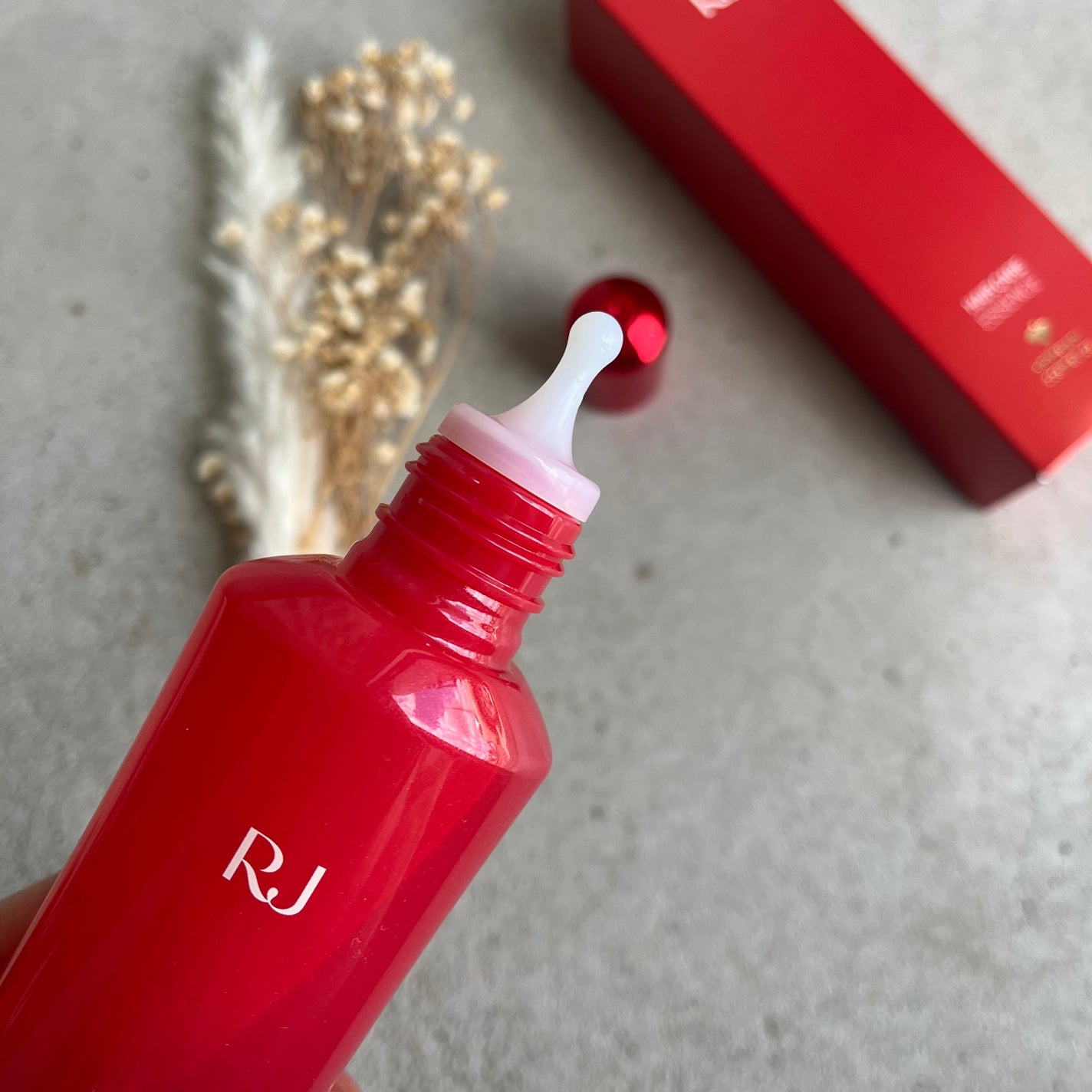 薬用 RJ地肌ケア エッセンス /アピセラピーコスメティクス/頭皮ローションを使ったクチコミ(2枚目)