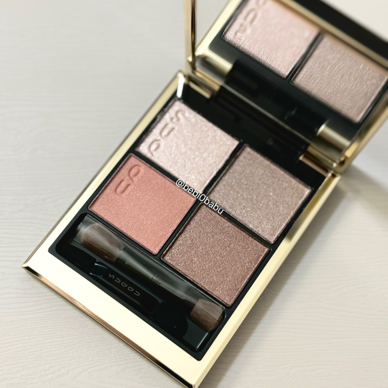 シグニチャー カラー アイズ/SUQQU/アイシャドウパレットを使ったクチコミ(2枚目)