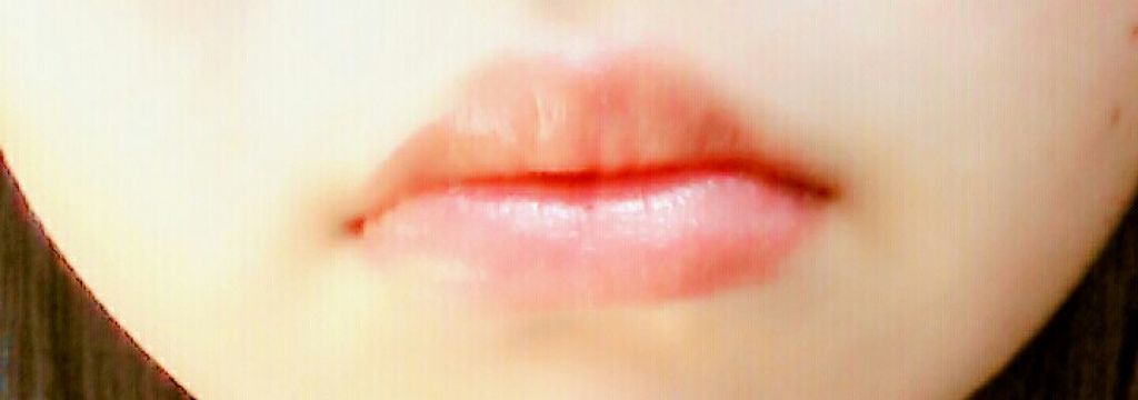 ラスティンググロスリップ/CEZANNE/口紅を使ったクチコミ（3枚目）