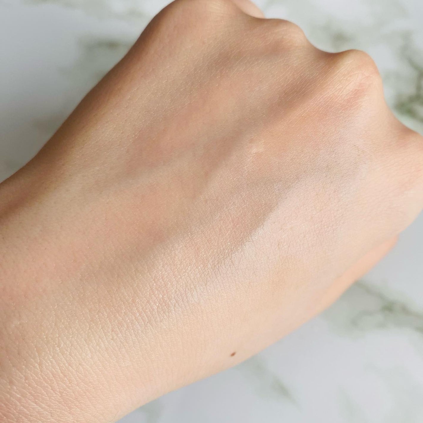 ダルバ ホワイトトリュフファーストスプレーセラム/ダルバ/ミスト状化粧水を使ったクチコミ(4枚目)